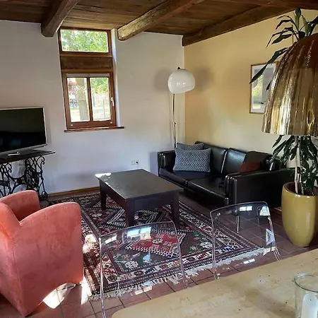 Restaurierter Speicher Auf Resthof * Walsrode