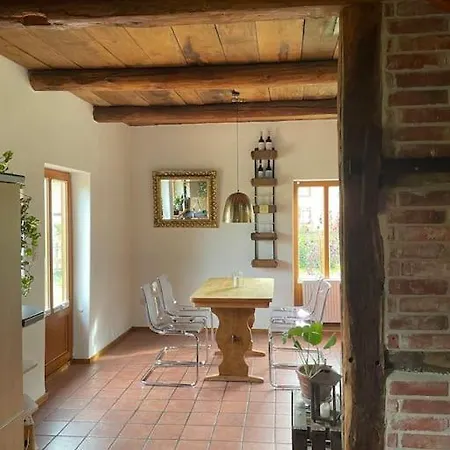 Restaurierter Speicher Auf Resthof Walsrode
